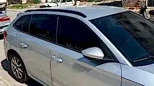 Skoda Scala 2019 Sonrası Tavan Çıtası Parlak Siyah