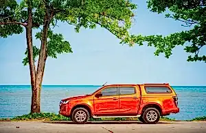 İsuzu D-Max Uyumlu Camlı Kabin Aeroklas Yukarı Açılır Yan Camlı