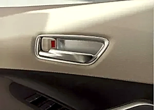 Toyota Corolla Uyumlu 2019+ Kapı Kolu İç Kaplama - Silver
