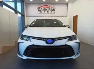 Toyota Corolla Uyumlu 2019+ Sis Kası Nikelaj