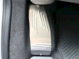 Ford Custom Uyumlu Ayak Dinlendirme Pedalı Krom 2013 Ve Sonrası