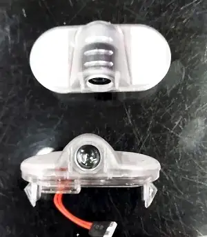 Skoda Octavia Uyumlu Kapı Altı Logo Araç 3D Gölge Light