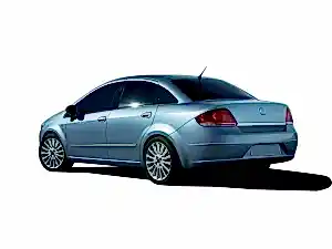 Fiat Linea Uyumlu Krom Bagaj Çıtası 2011-2012 (Deliksiz)